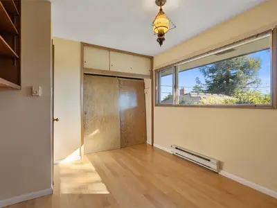 View 16