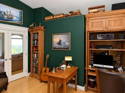 View 32