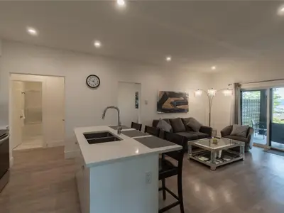 View 32