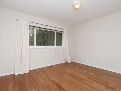 View 10