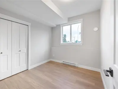 View 32