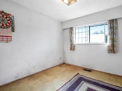 View 16