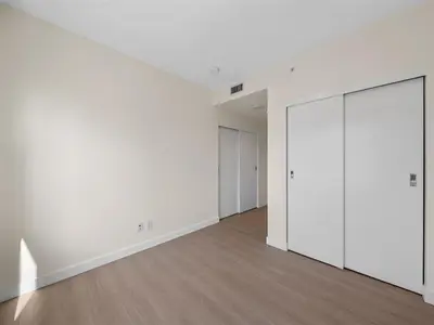 View 19