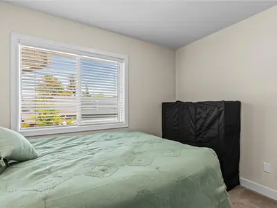 View 25
