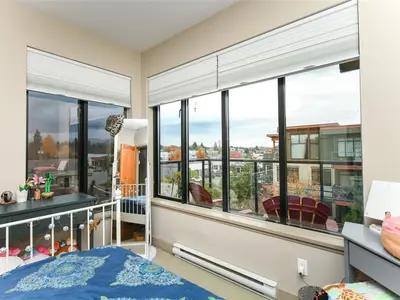 View 25