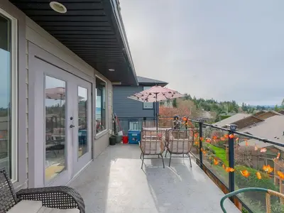 View 16
