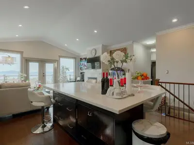 View 8