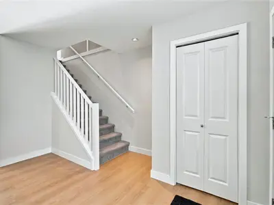 View 32