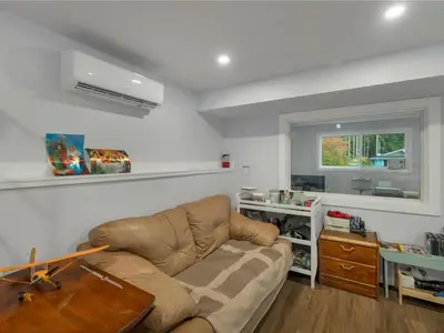 View 32
