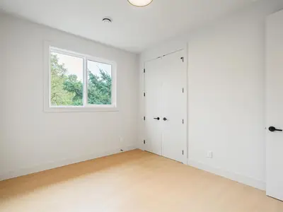 View 32