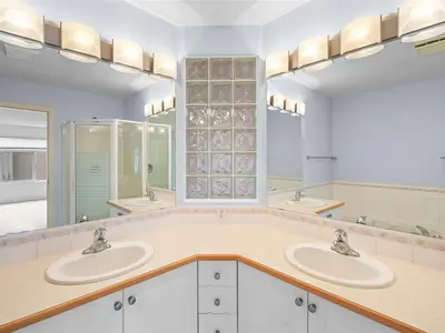 View 28